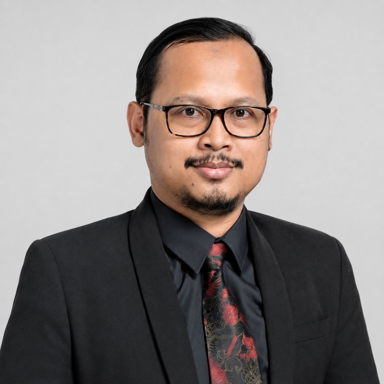 Nazmi Muslim, Konsultan Pajak Bersertifikat
